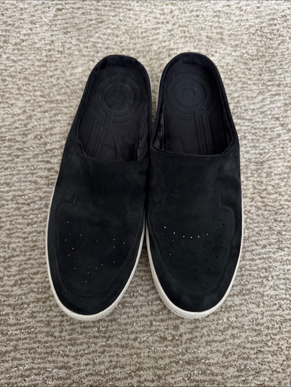 Nike Slip On Sneakers 10.5